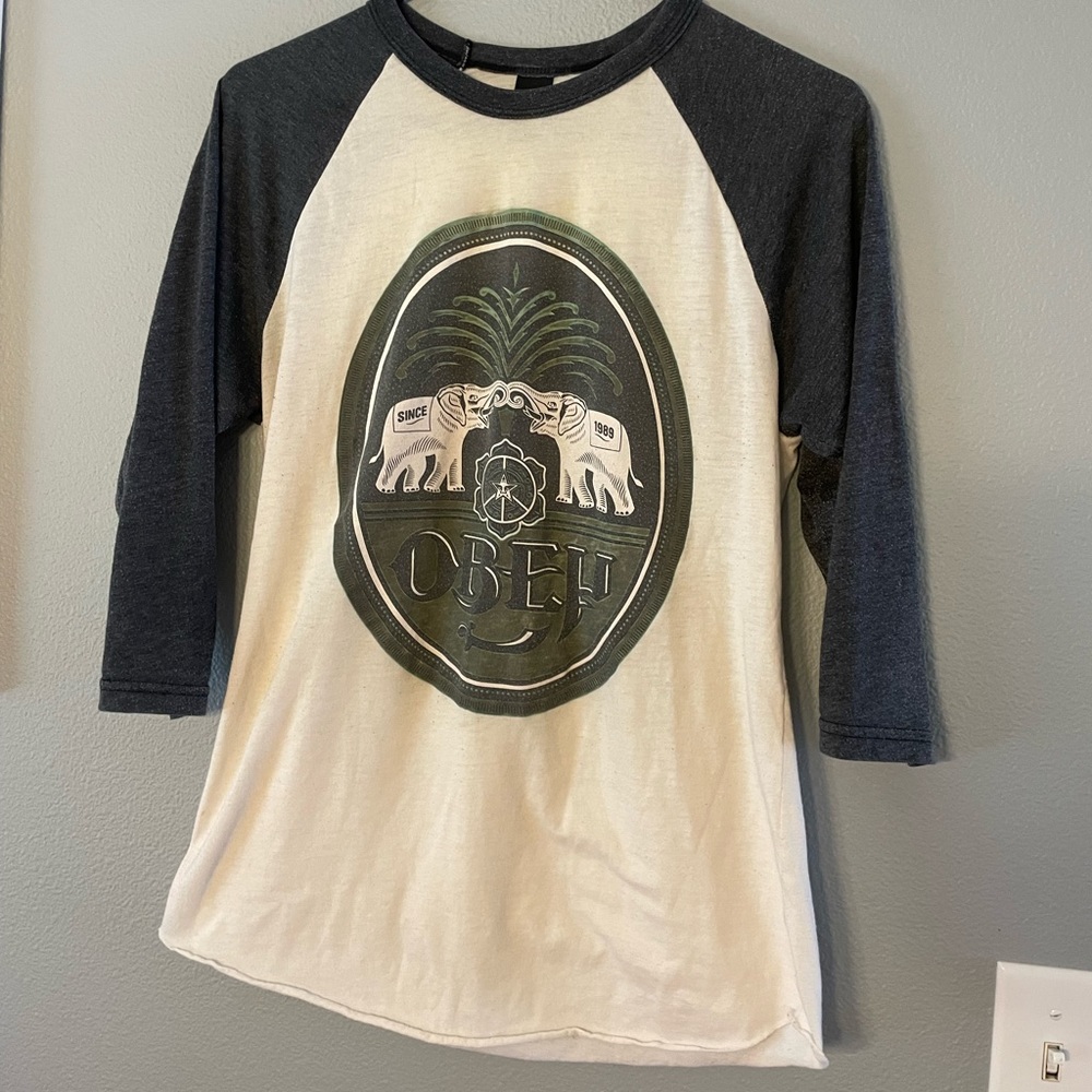Obey 3/4 sleeve shirt